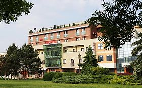 City Hotel Nitra With Free Parking