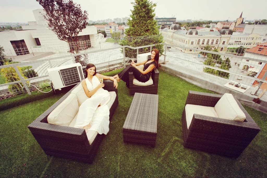 City Hotel Nitra With Free Parking Exterior photo