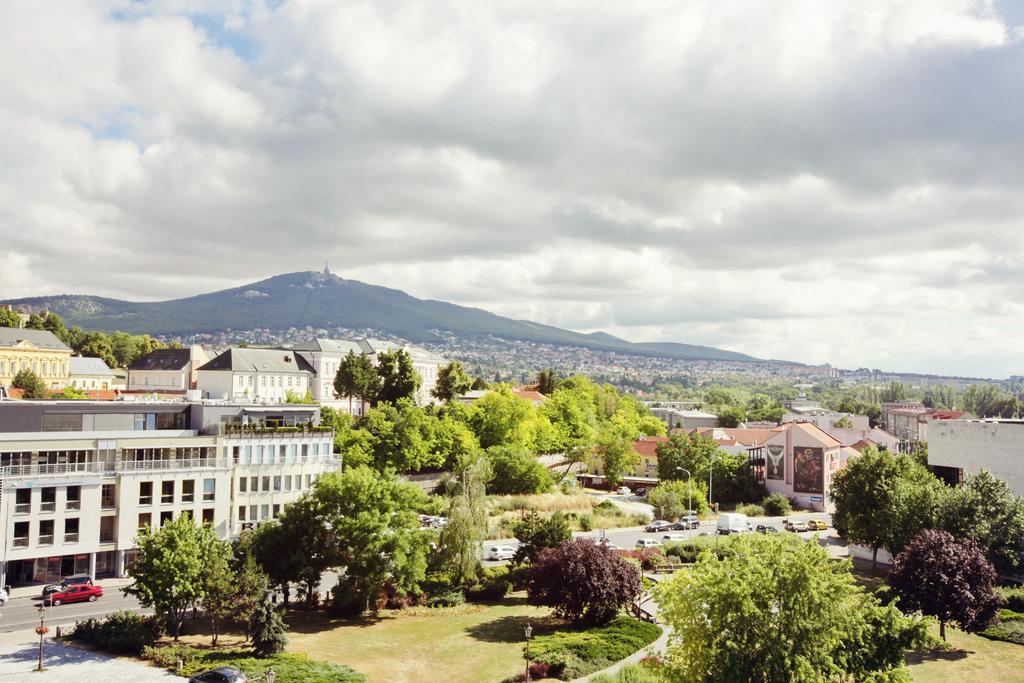 City Hotel Nitra With Free Parking Exterior photo