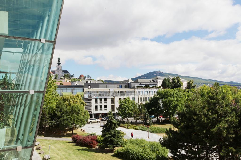 City Hotel Nitra With Free Parking Exterior photo