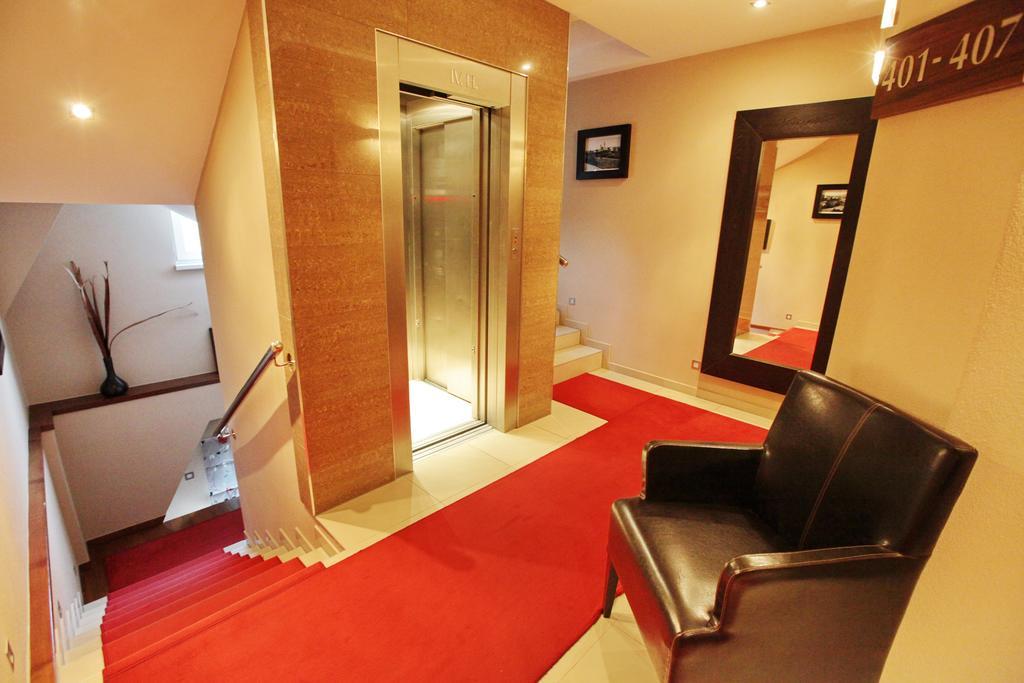City Hotel Nitra With Free Parking Exterior photo