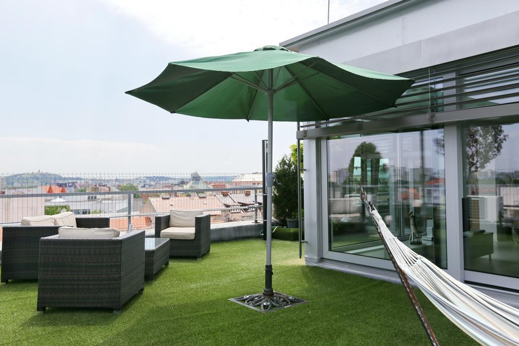 City Hotel Nitra With Free Parking Exterior photo